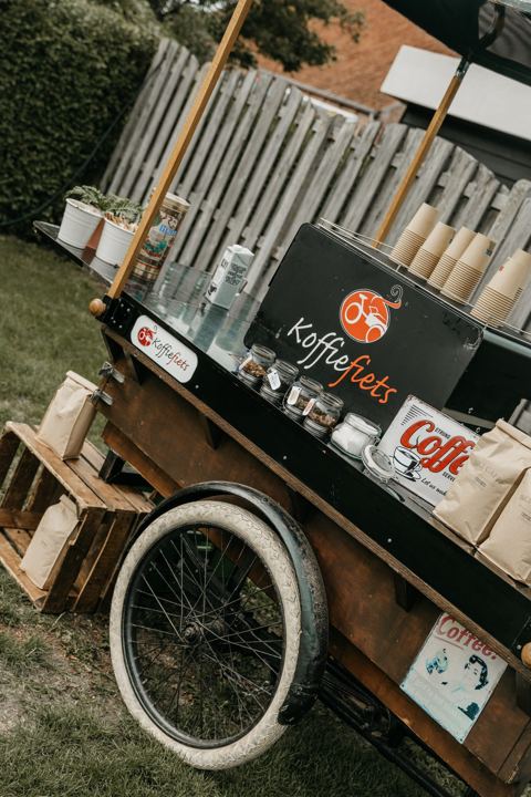 Koffiefiets in actie